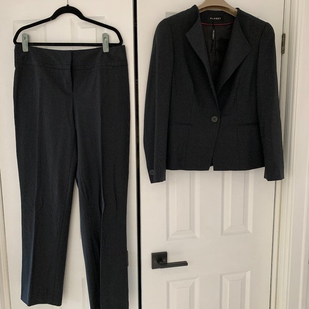 Never worn gray suit